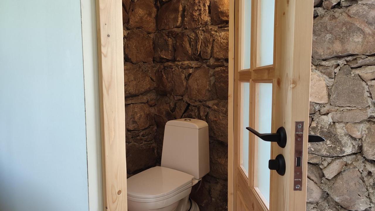 Zove Rural Cottage With Garden Views K'arashamb Esterno foto
