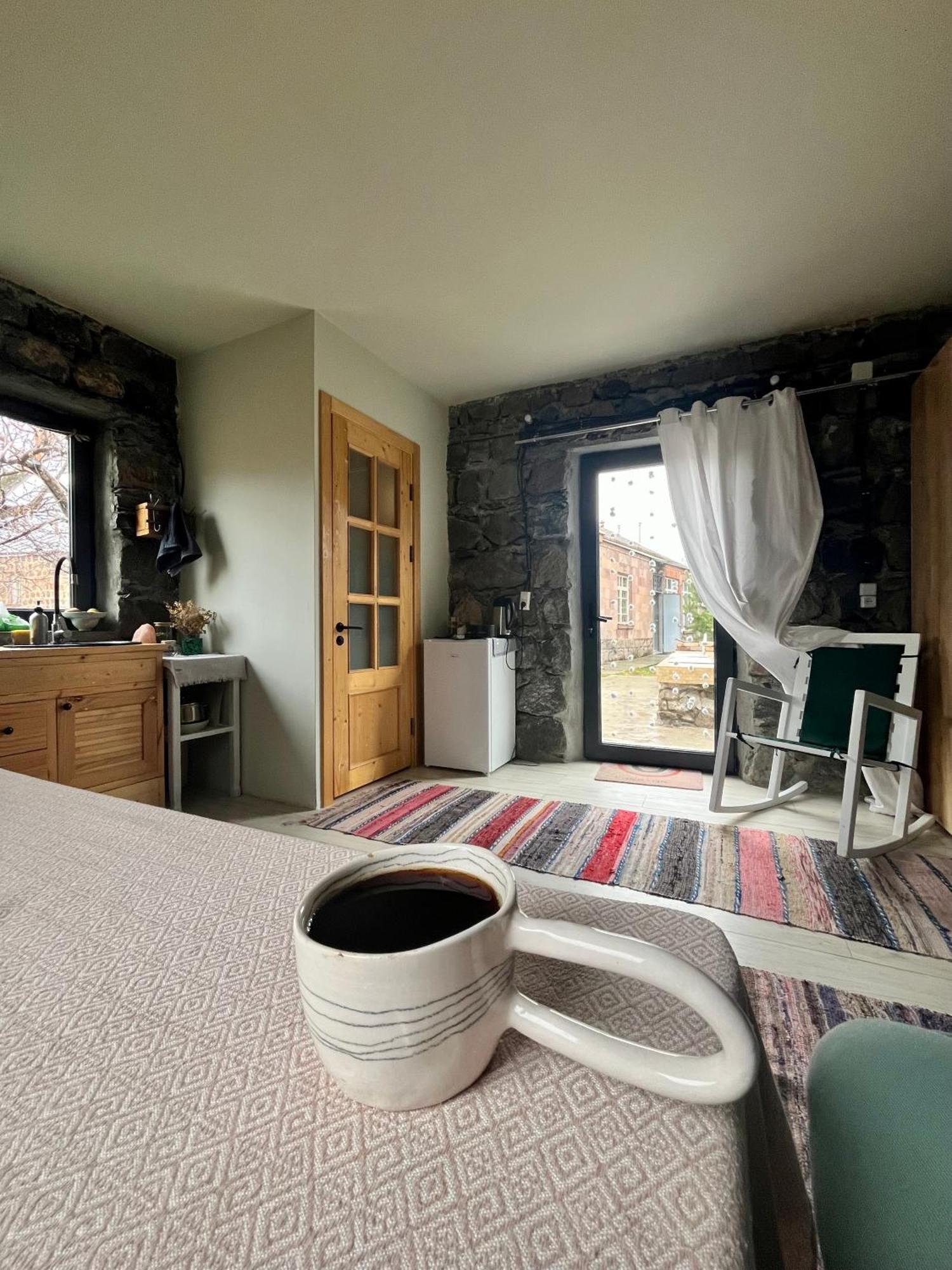 Zove Rural Cottage With Garden Views K'arashamb Esterno foto